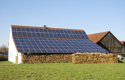 Avantages à installer panneaux solaires en milieu agricole